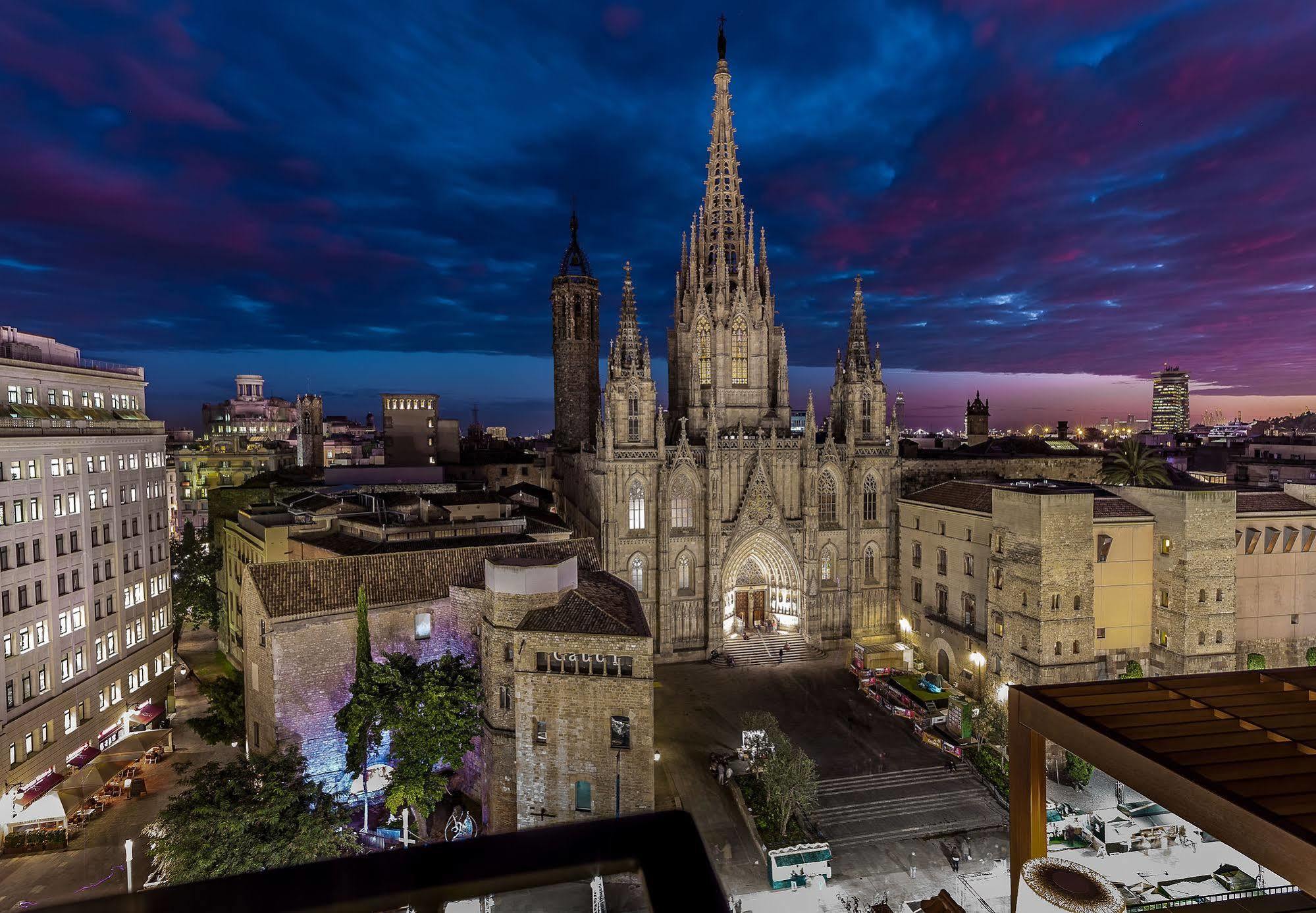 Regencia Colon Hotell Barcelona Eksteriør bilde